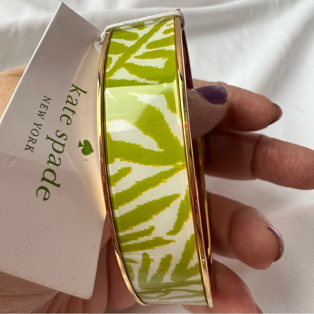 Kate Spade green & white gold-tone bangle bracelet BNWT - Picture 10 of 16
